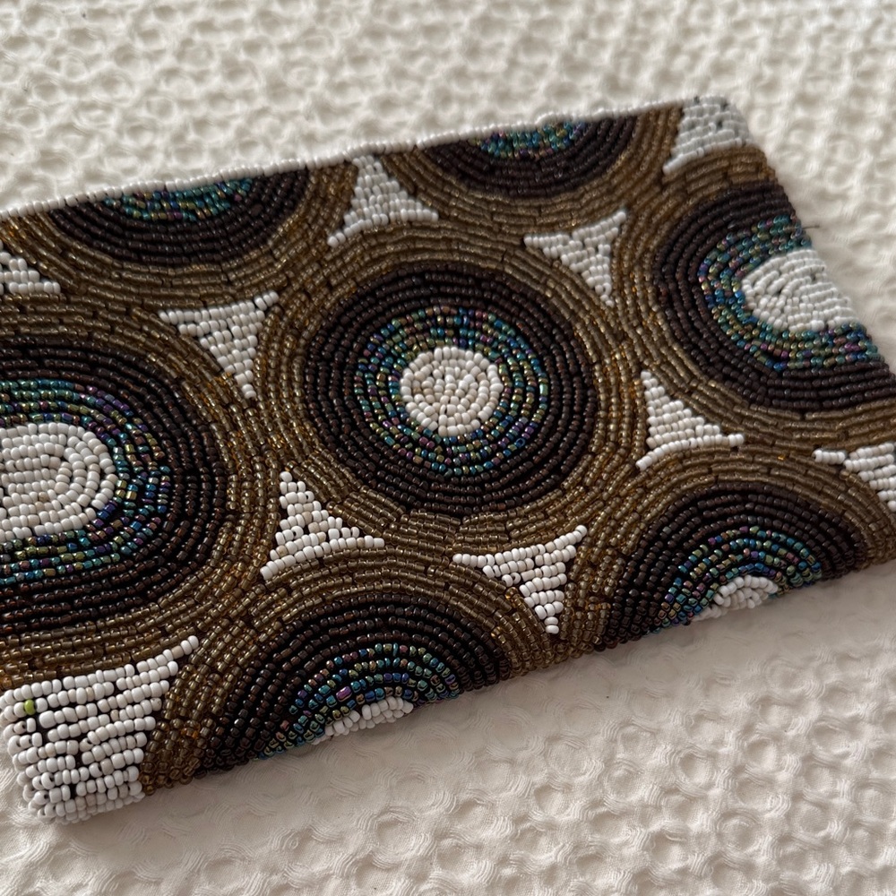 Beaded Clutch with Circular Pattern
